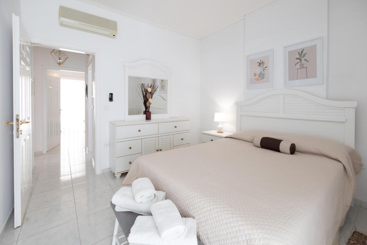 Seaside Penthouse In カラマタ エクステリア 写真
