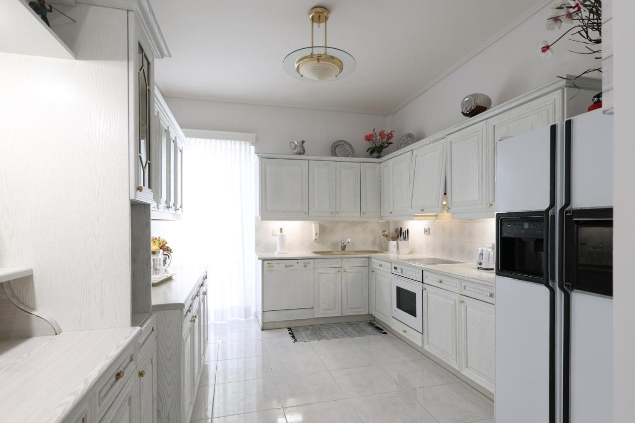 Seaside Penthouse In カラマタ エクステリア 写真